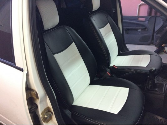 Авточехлы на Lada Granta Авточехлы на Lada Granta