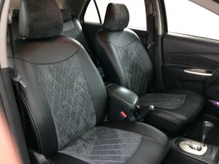 Авточехлы на Toyota Yaris Авточехлы на Toyota Yaris