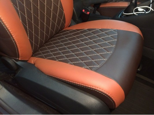 Авточехлы на Volkswagen Golf 6 Авточехлы на Volkswagen Golf 6