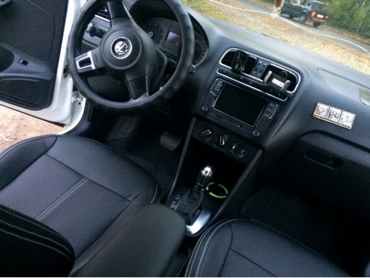 Каркасные авточехлы на Volkswagen Polo Каркасные авточехлы на Volkswagen Polo