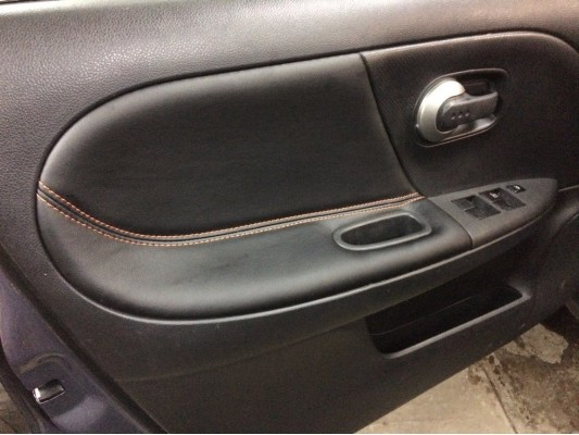 Перетяжка дверных карт Перетяжка дверных карт